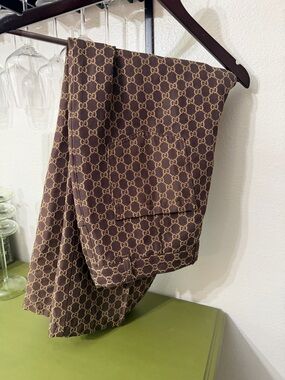 Gucci Brown & Gold GG cropped pants (size 36, measures 34, see photos)